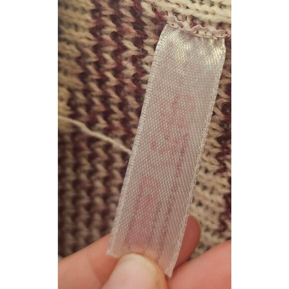 Xhilaration Southwestern Tribal Cardigan Women’s Maroon Open Front Boho Sweater - Picture 8 of 8